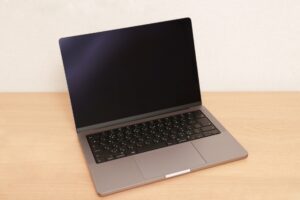 MacBook Neoを買うべきか？ 買わないなら？のイメージ